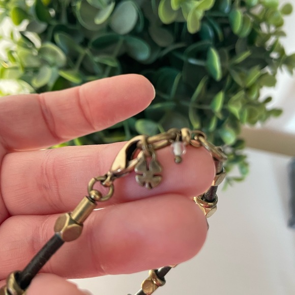 LUCKY BRAND BROWN LEATHER BEADED BRACELET BRASS LOBSTER CLASP 8” - Picture 2 of 4